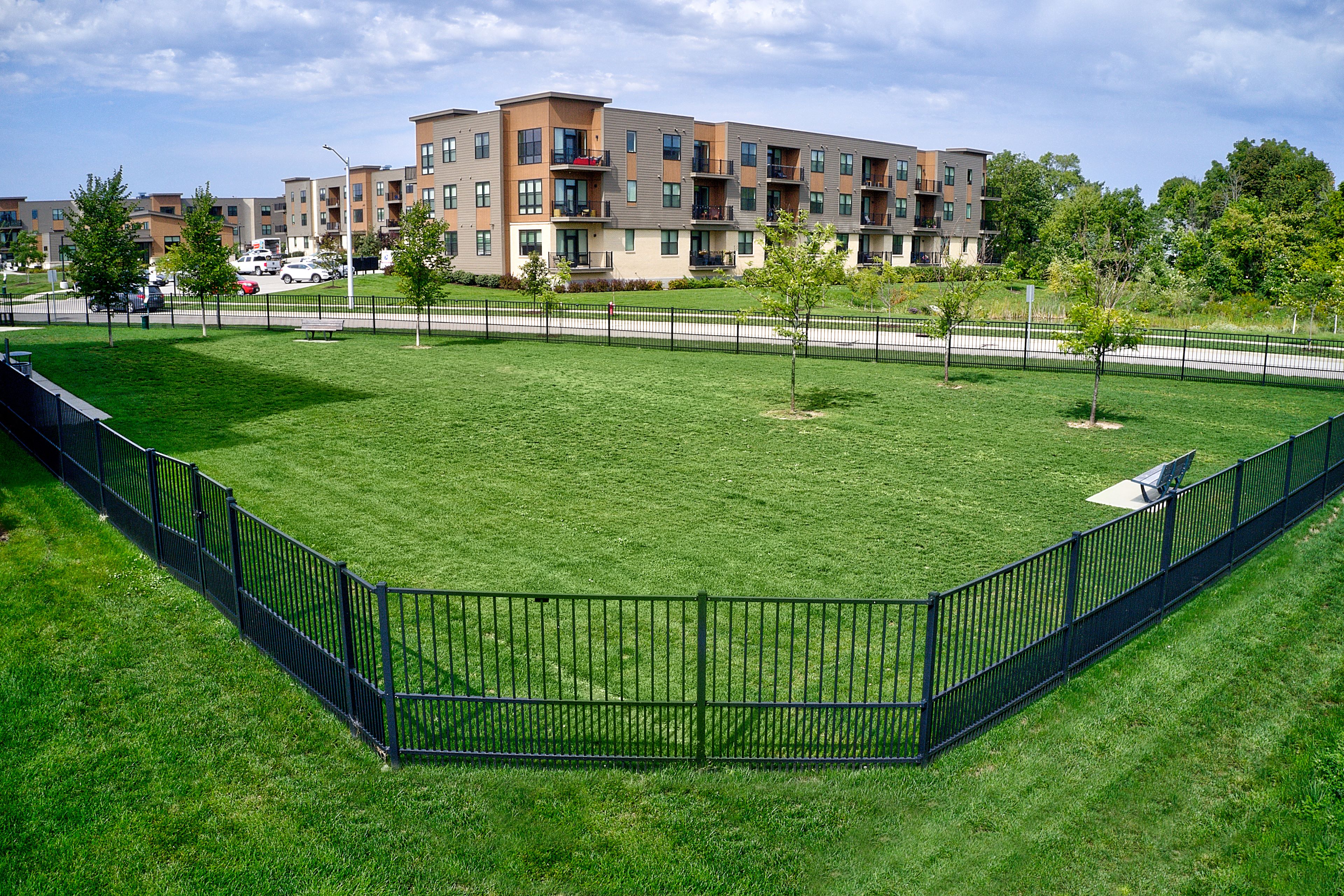 Statesman Apartments Image 10